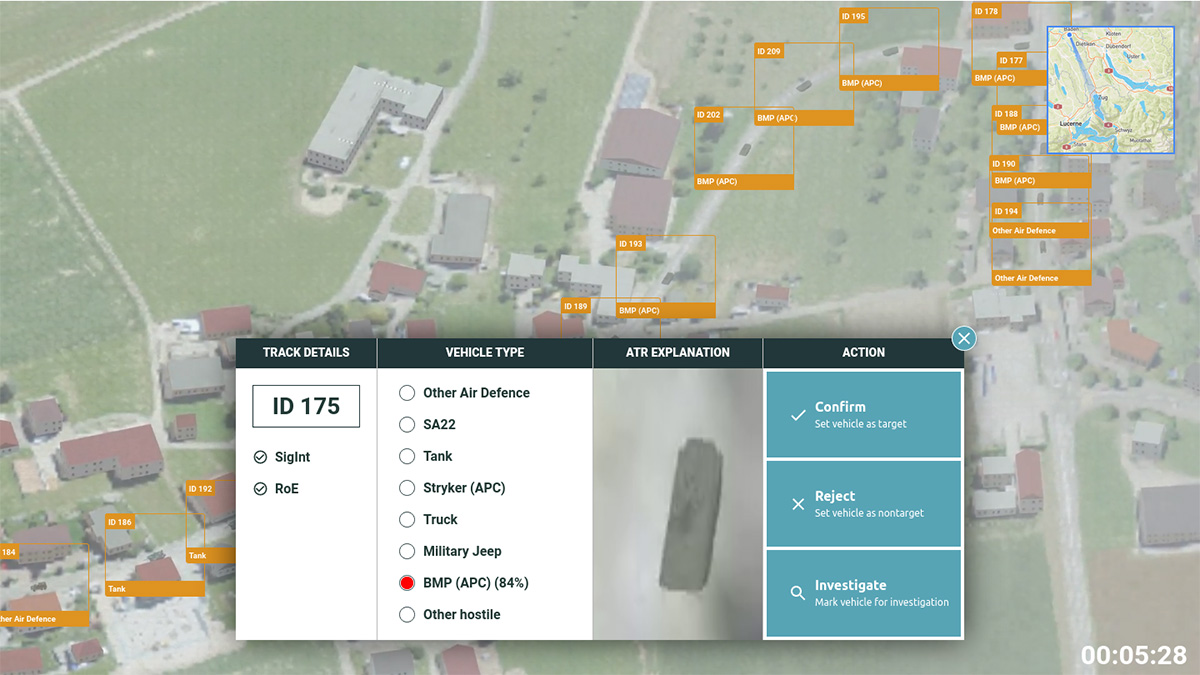 Screenshot aus dem KI-Demonstrator, in dem auf einer Luftaufnahme BMP (APC) Fahrzeuge durch automatische Zielerkennung identifiziert werden